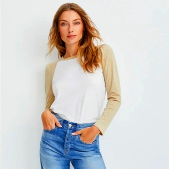 Veronica Beard Tops - Veronia beard Mason Baseball Tee In Stone Khaki white size large